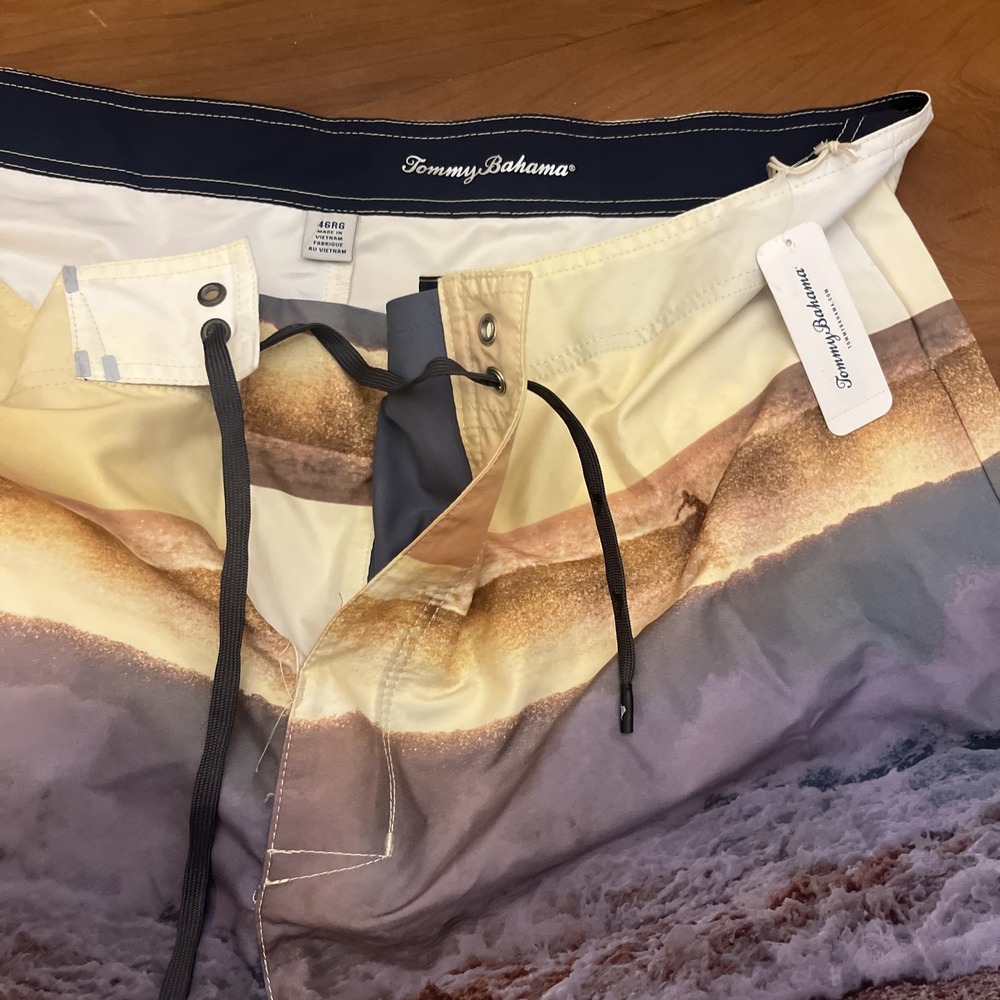 Tommy Bahama Men's  Swim Board Shorts Size 46RG Molokai Sunset Break NWT
